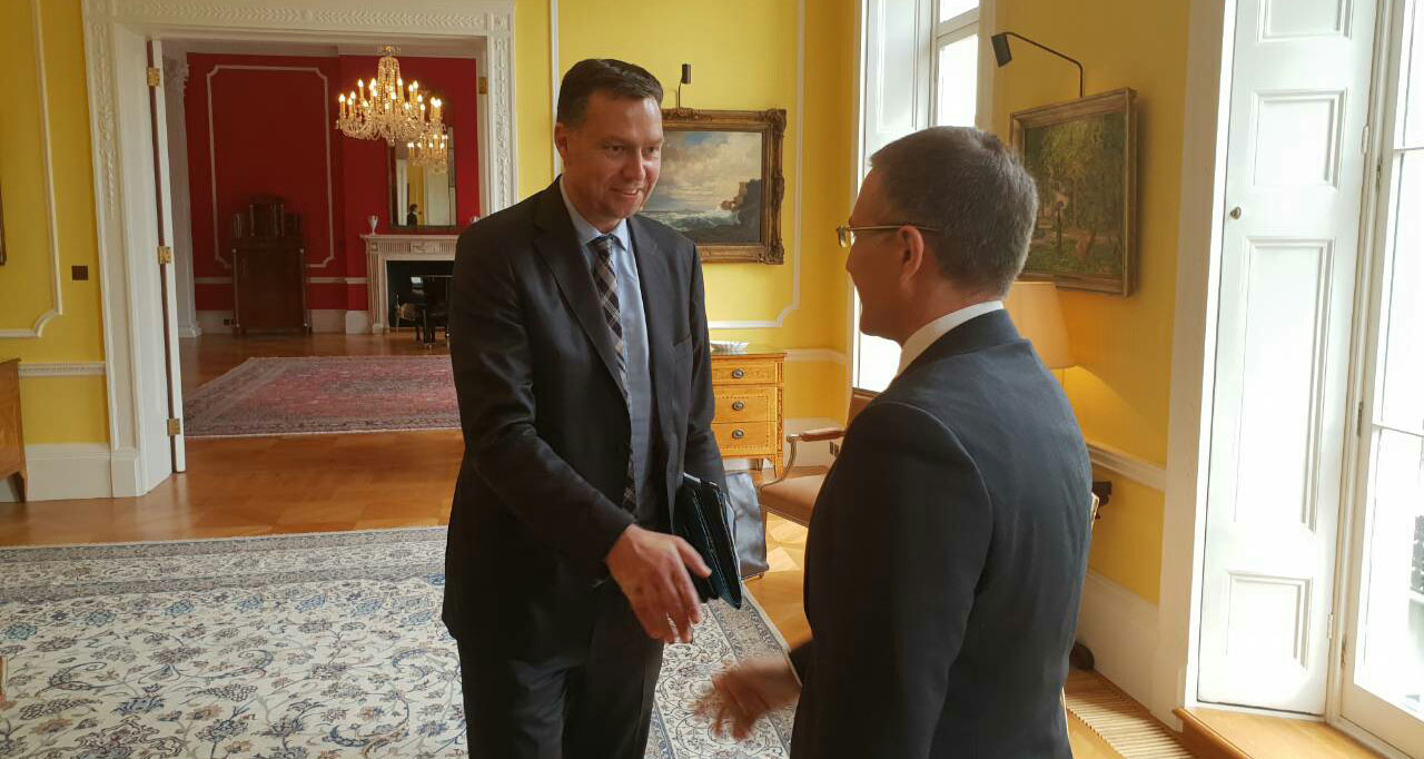Стефановић и Мајер разговарали уочи састанка министара у Лондону