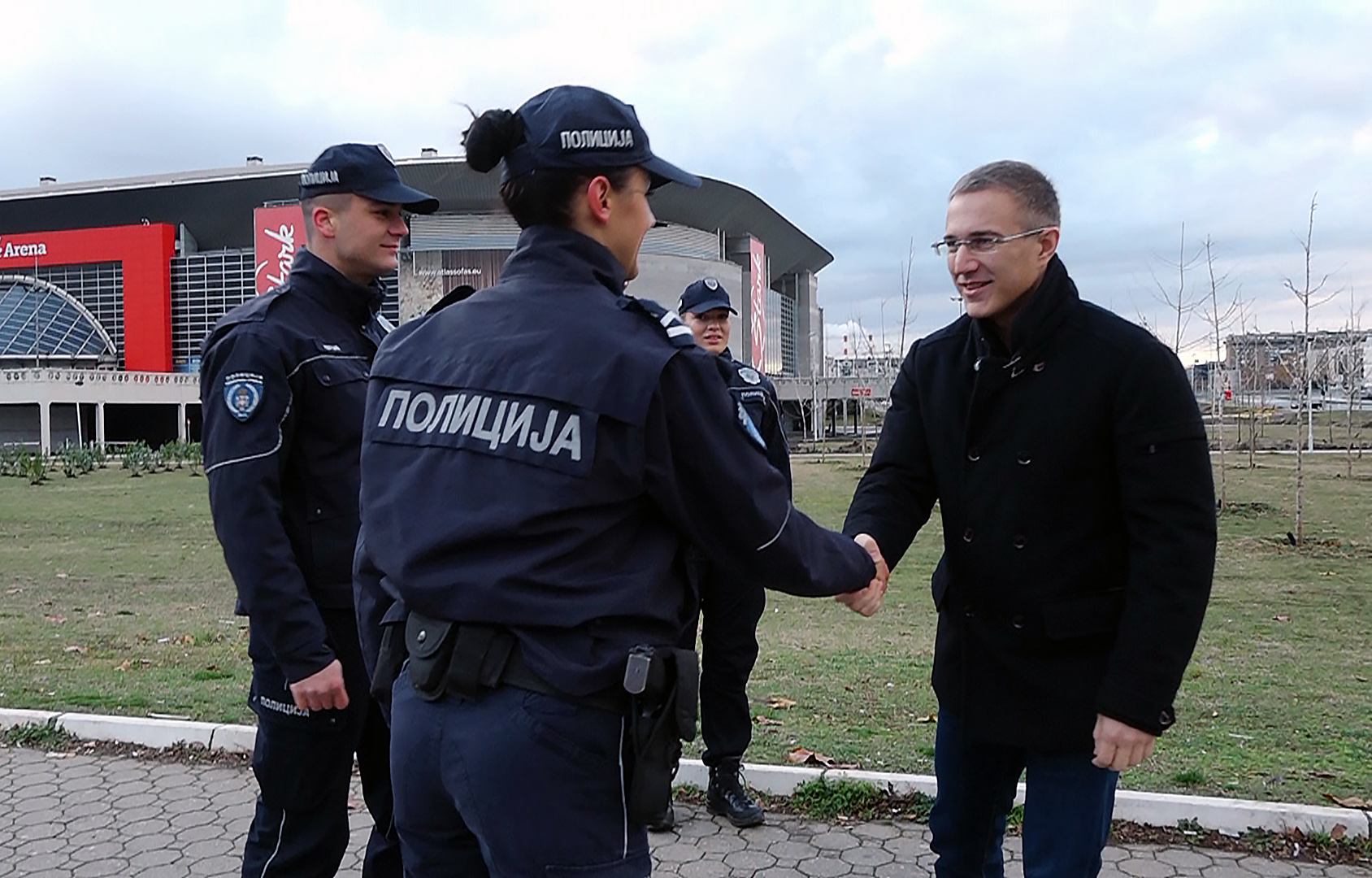 Mинистар Стефановић обишао полицијску патролу  у Новом Београду