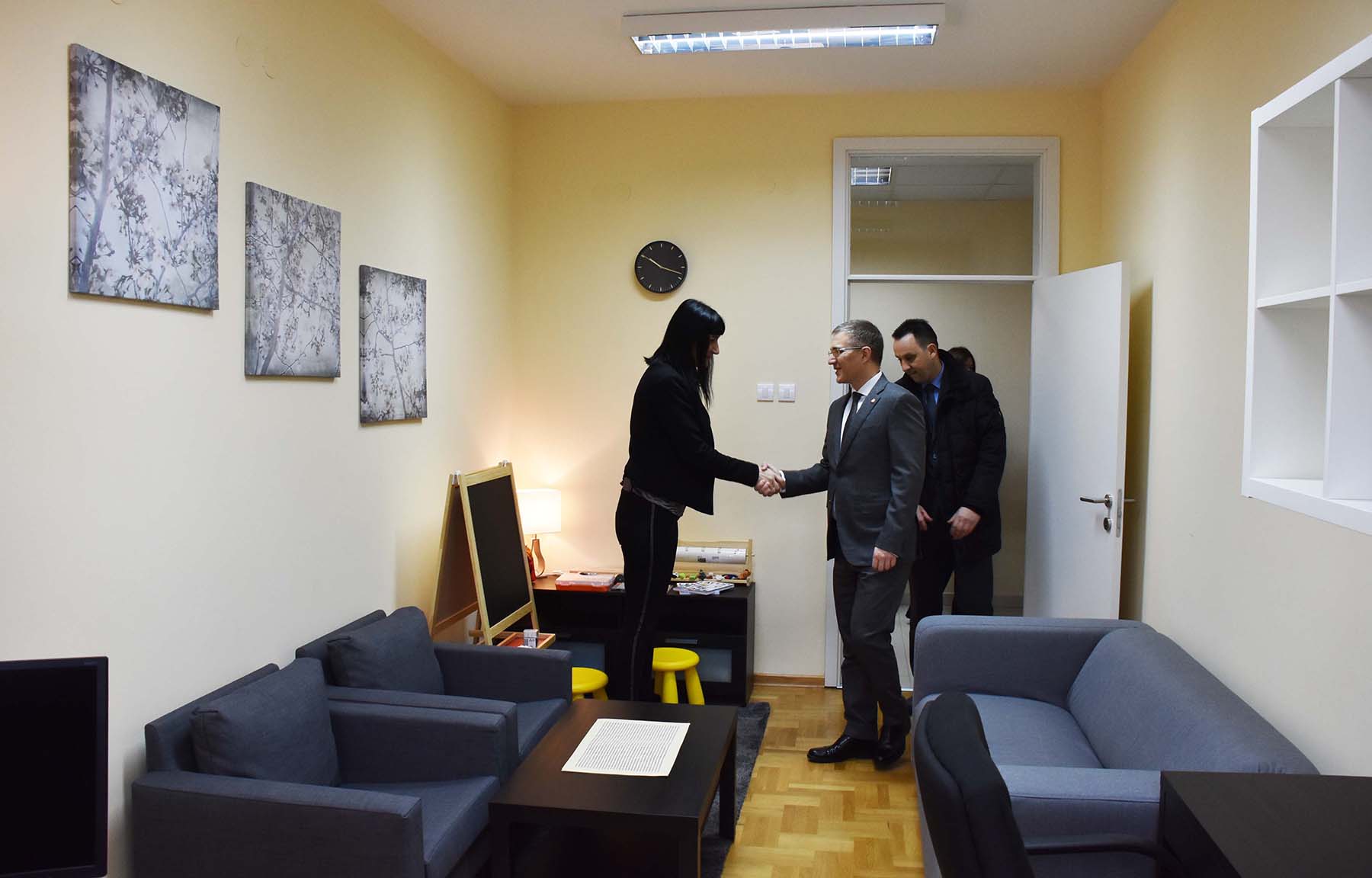 Ministar dr Stefanović otvorio je danas novu zgradu u okviru Policijske uprave Čačak