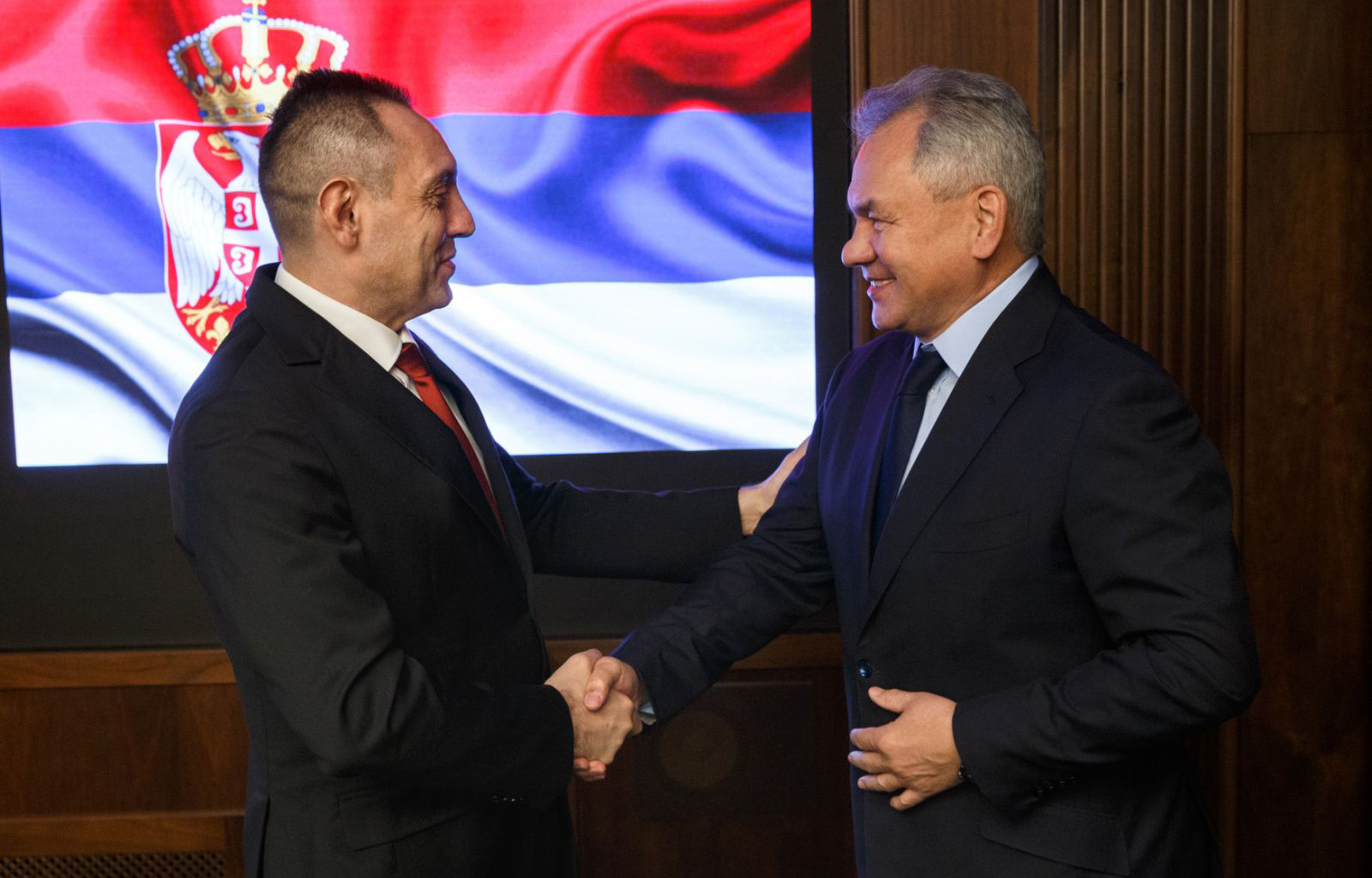 Министри Вулин и Шојгу сагласили су се да сарадња између Србије и Руске Федерације никада није била на овако висoком нивоу