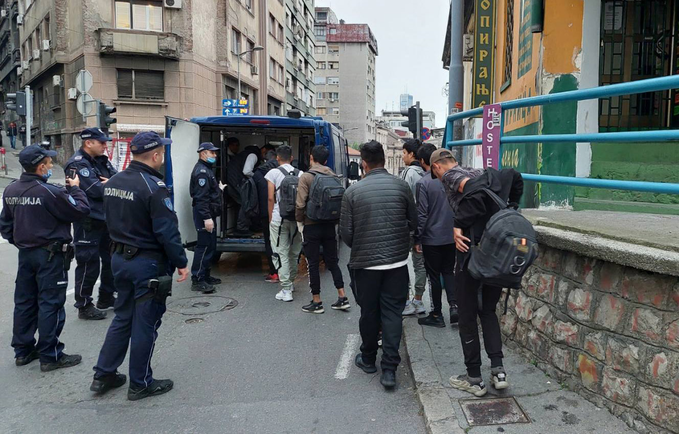 Припадници МУП-а пронашли 91 илегалног мигранта и спровели их у прихватне центре