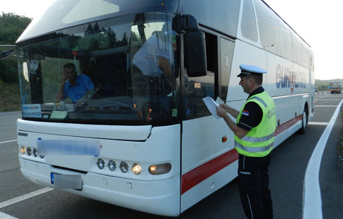 Од 7. до 13. фебруара саобраћајна полиција спровешће акцију појачане контроле возача аутобуса и теретних возила