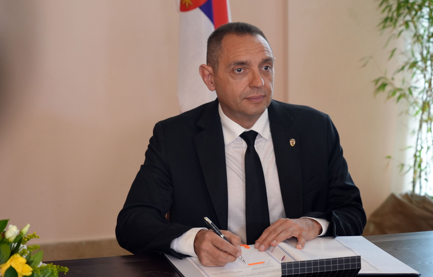 Министри Вулин и Теодорикакос потписали Споразум о заједничким патролама