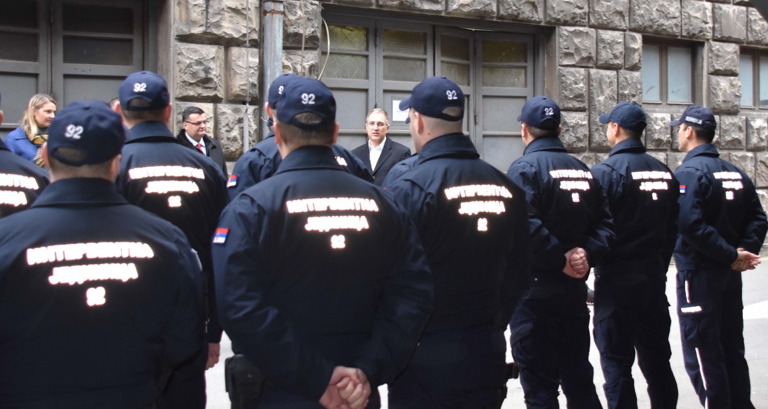 Ministar Stefanović: Tokom novogodišnje noći potrebna puna budnost policije i dobar operativni plan