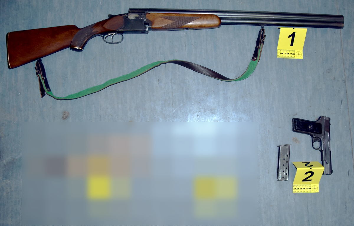 Pronađeni pištolј i lovačka puška
