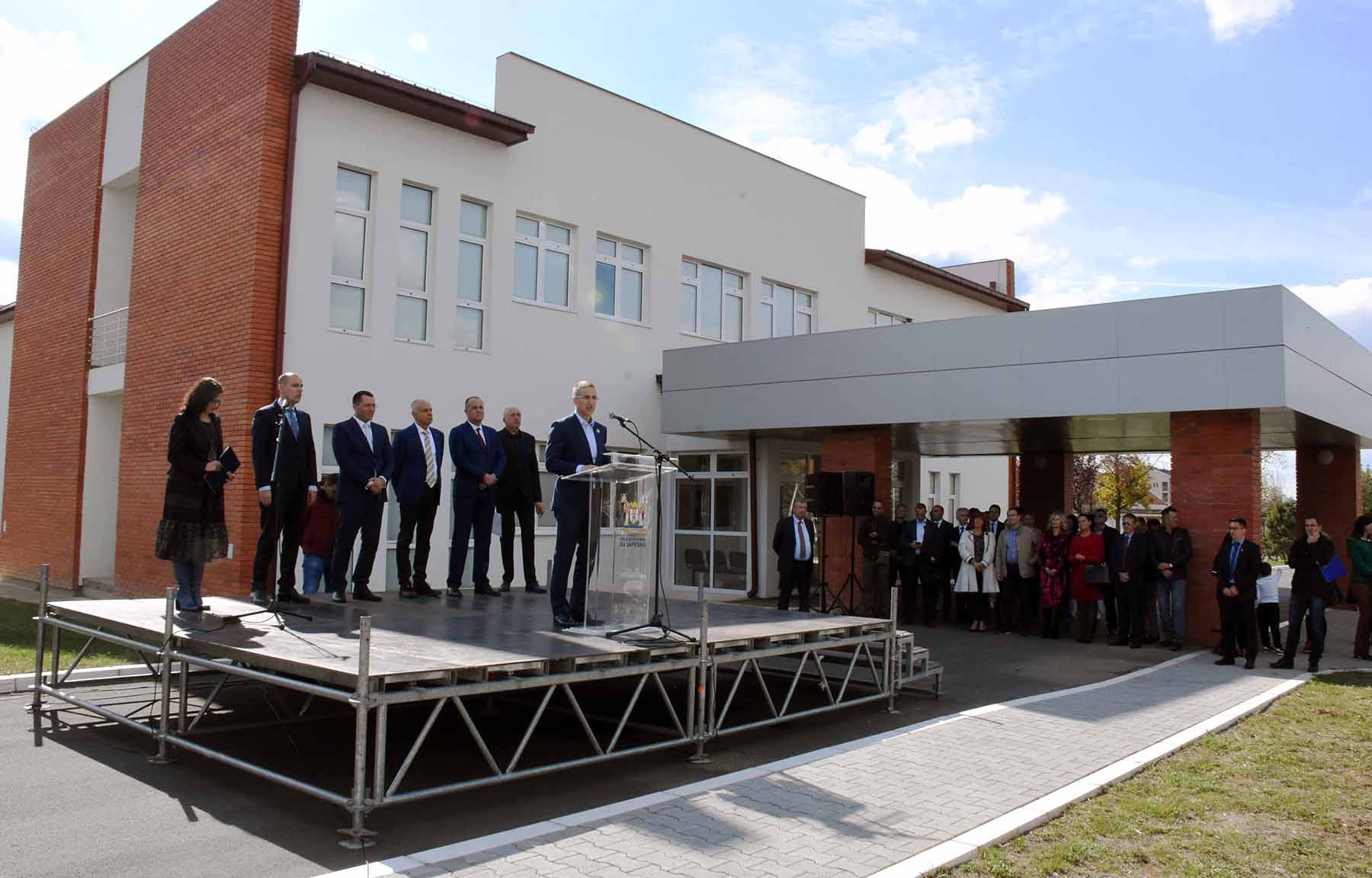 Stefanović: Početkom naredne godine otvaramo novu vatrogasnu stanicu u Lazarevcu i krećemo sa izgradnjom nove policijske stanice