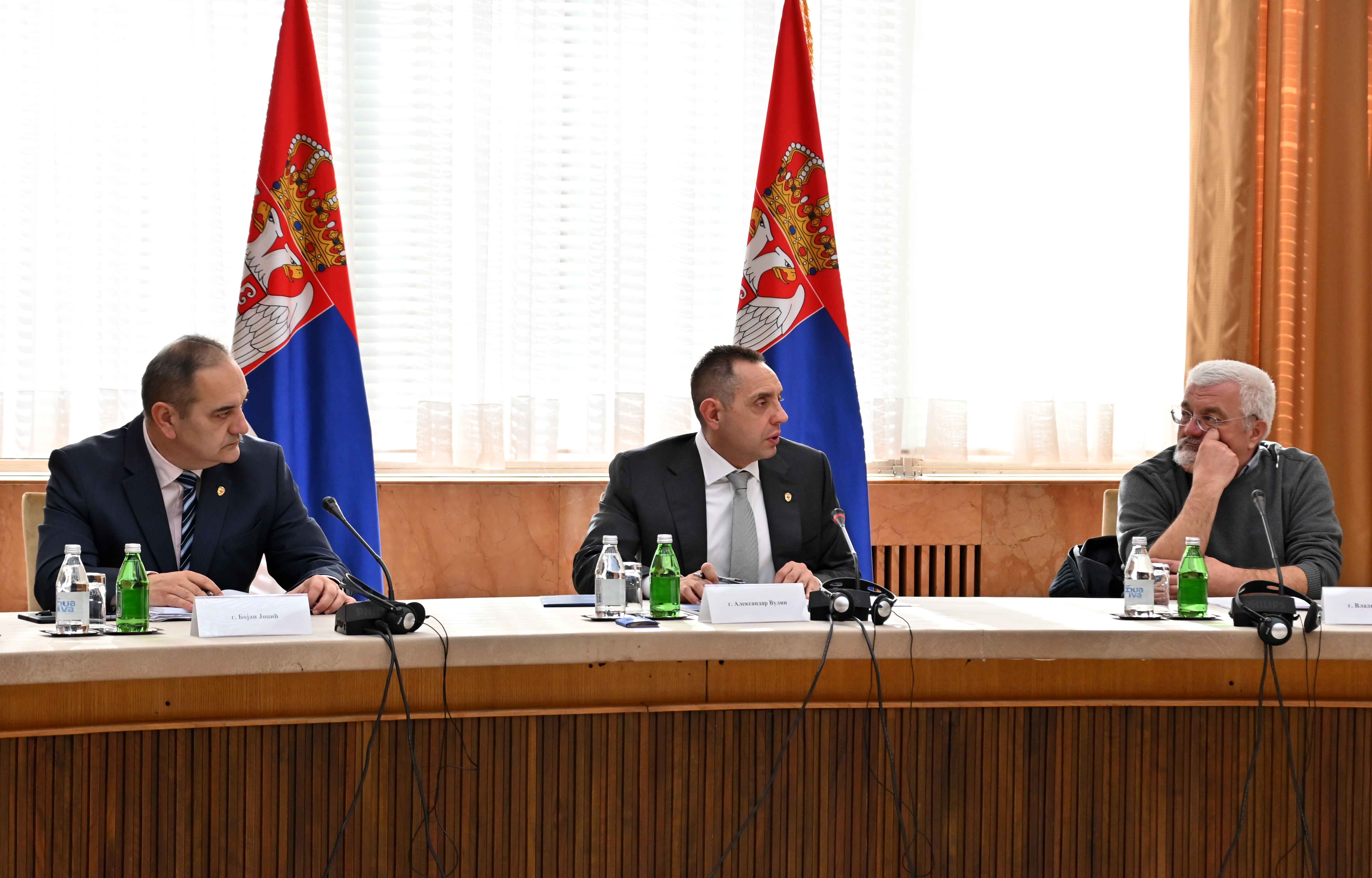 Вулин: Србија под вођством Александра Вучића још једном показује да има институционалне одговоре и на кризу услед ситуације у Украјини