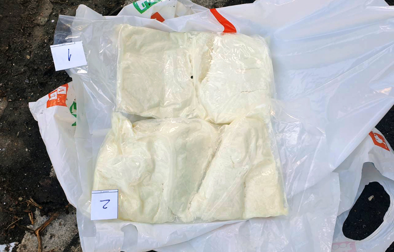Policija u dve odvojene akcije zaplenila oko kilogram i po kokaina i dva kilograma amfetamina