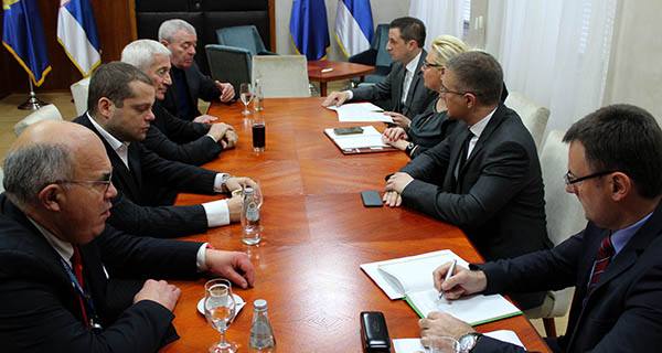 Министар Стефановић састао се са представницима Адвокатске коморе Београда