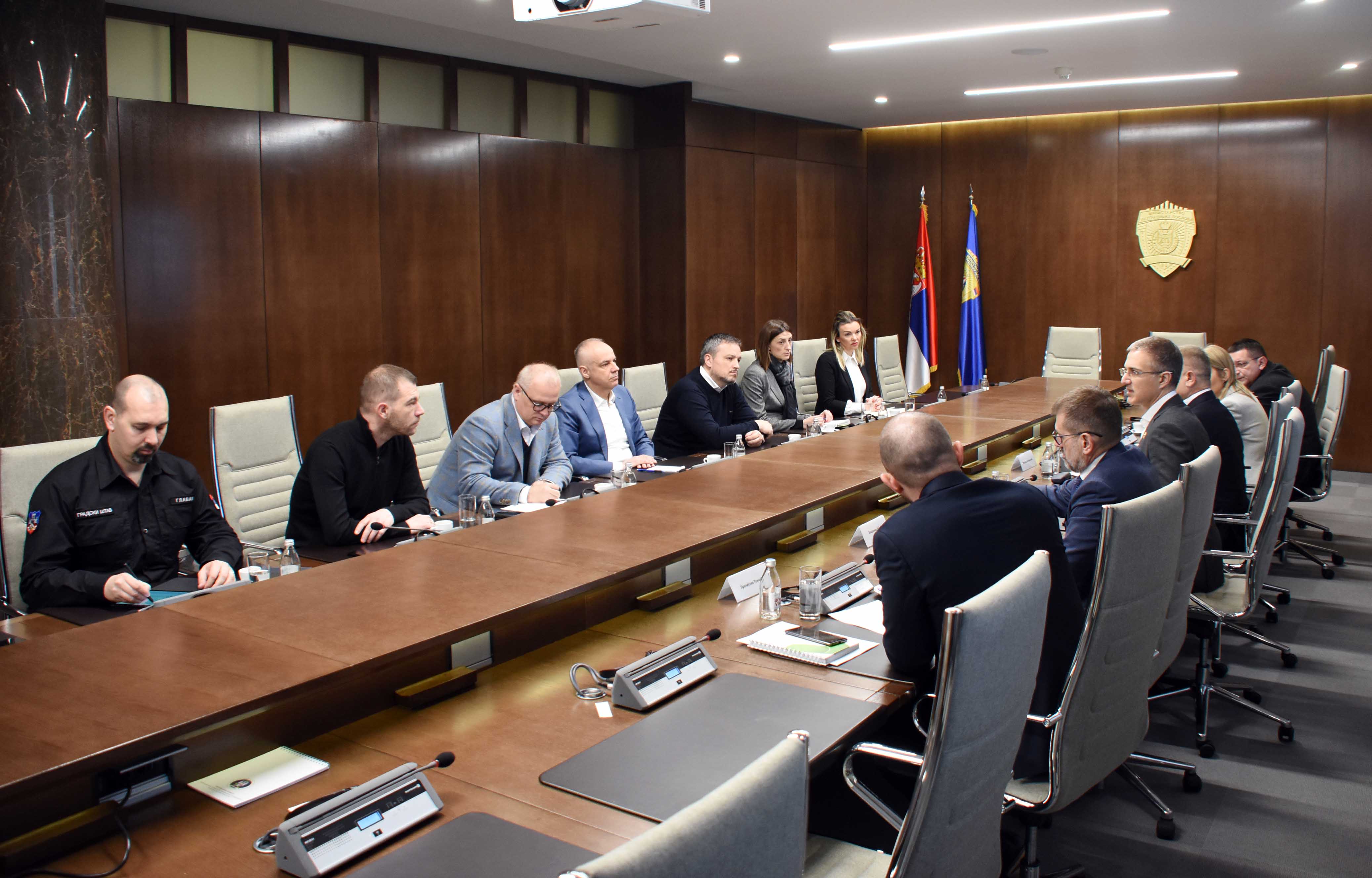 Mинистар Стефановић разговарао са представницима Града Београда у вези са мерама које ће предузети у циљу помоћи најстаријим грађанима