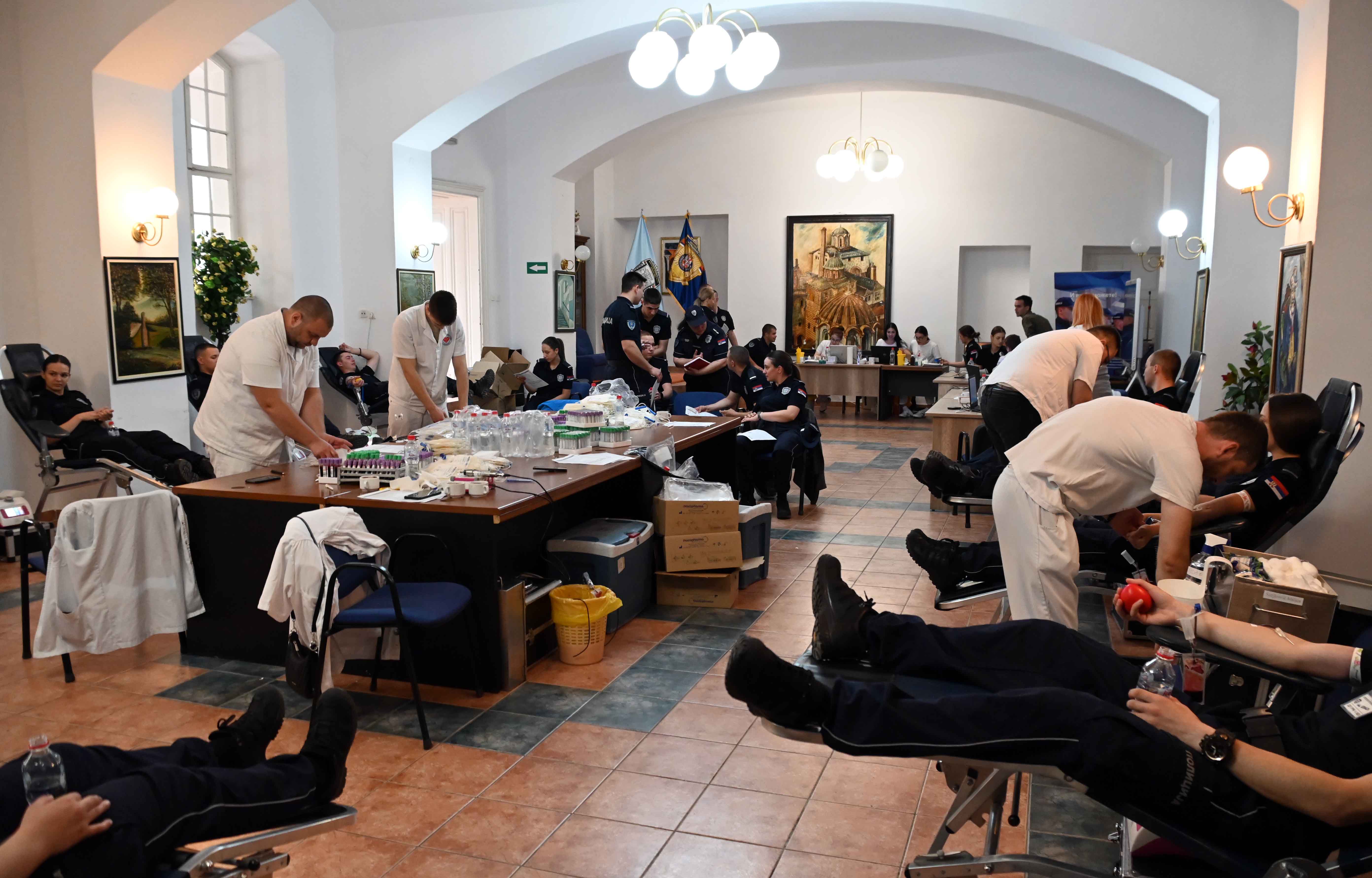 U Centru za osnovnu policijsku obuku organizovano dobrovolјno davanje krvi