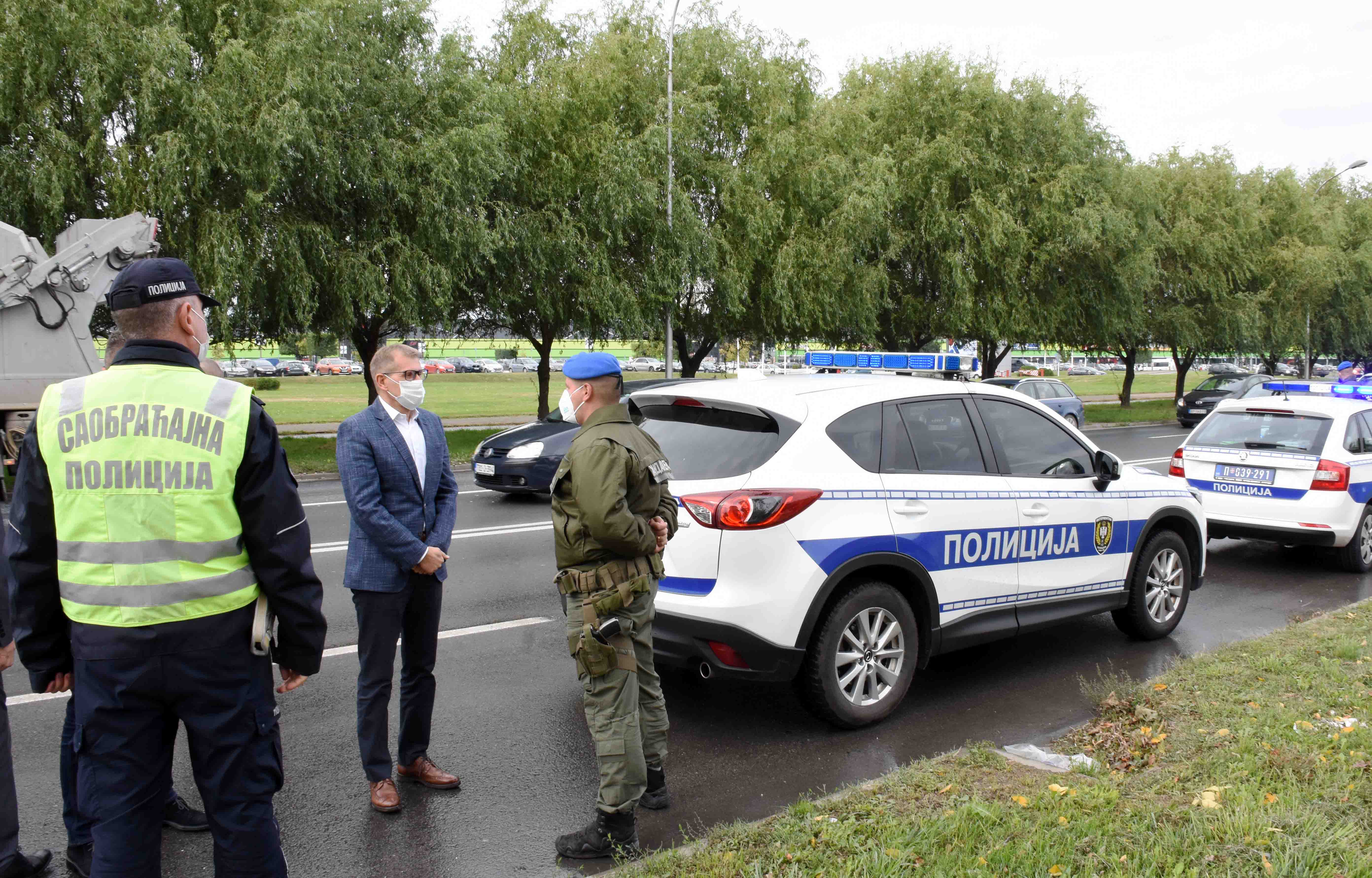 Директор полиције Владимир Ребић  посетио Полицијску управу Нови Сад и новосадски одред Жандармерије
